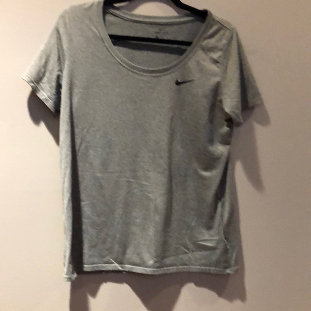 Nike Dry Fit T shirt Size Large